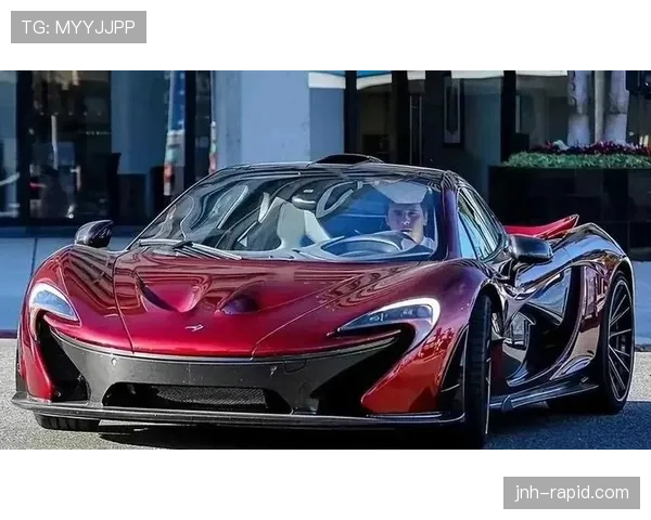 贝克汉姆开完会顺手买了辆限量超跑,这消费习惯真没谁了 贝克汉姆开完会顺手买了辆限量超跑,这消费习惯真没谁了